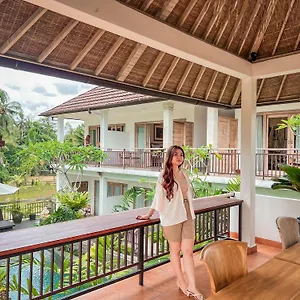 https://tri-dewi-private-residence.ubudhotelsnow.com
